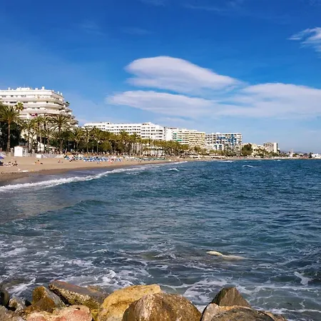 Hébergement de vacances Renovated House In Old Town Marbella. *