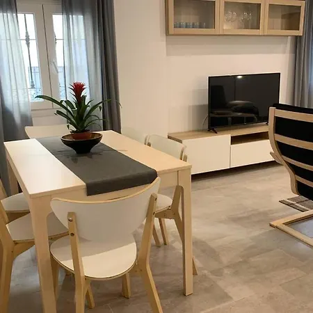 Renovated House In Old Town Marbella. Feriehus