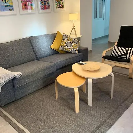 Feriehus Renovated House In Old Town Marbella. *