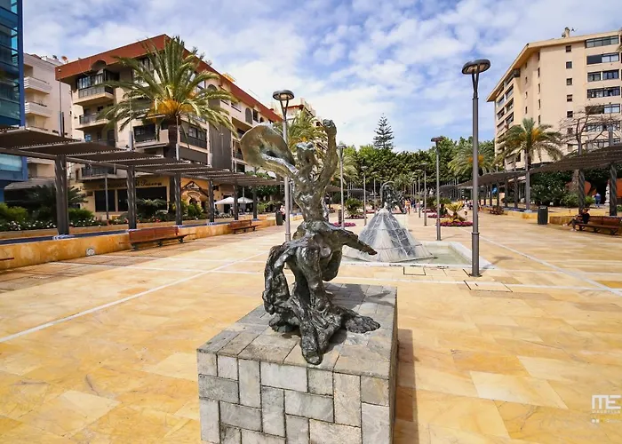 Renovated House In Old Town Marbella. Dom wakacyjny *